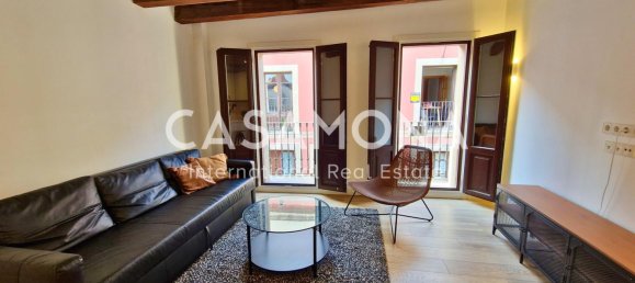 2 bedrooms Penthouse in Ciutat Vella, Spain No. 78966 2