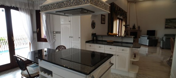 4 bedrooms Villa in La Pedrera, Spain No. 4351 23