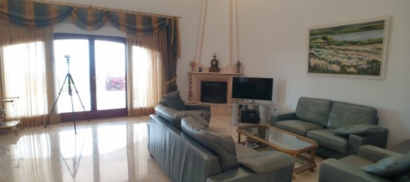 4 bedrooms Villa in La Pedrera, Spain No. 4351 16