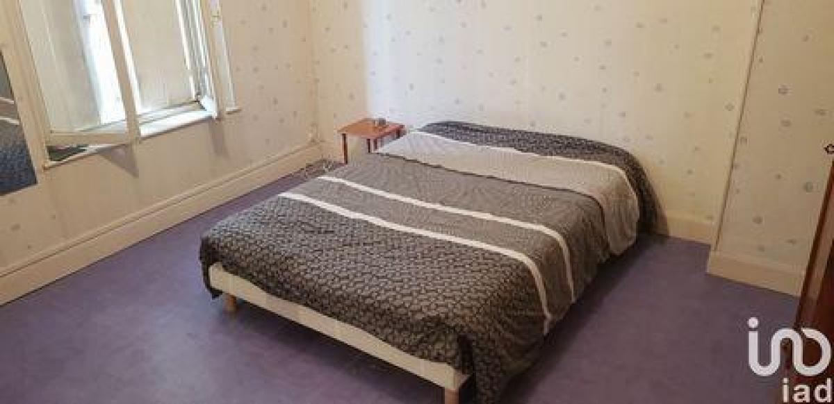 Condominio de 2 dormitorios en Vouziers, France No. 28439