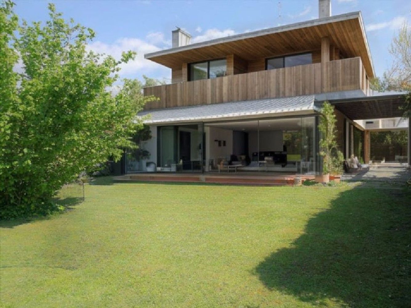 6 rooms Villa in Forte dei Marmi, Italy No. 279447