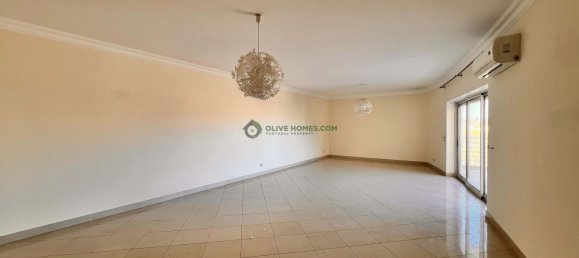 3 chambres Appartement à Quarteira, Portugal No. 127028 35