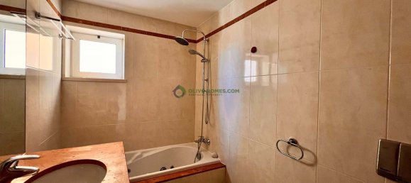 3 chambres Appartement à Quarteira, Portugal No. 127028 37