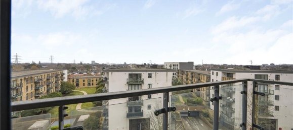 Apartamento de 2 dormitorios en London, United Kingdom No. 7225 8