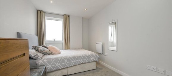 Apartamento de 2 dormitorios en London, United Kingdom No. 7225 14