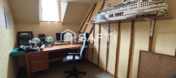 6 bedrooms House in Pont-de-Metz, France No. 287042 16