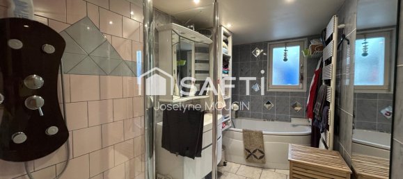 6 bedrooms House in Pont-de-Metz, France No. 287042 12