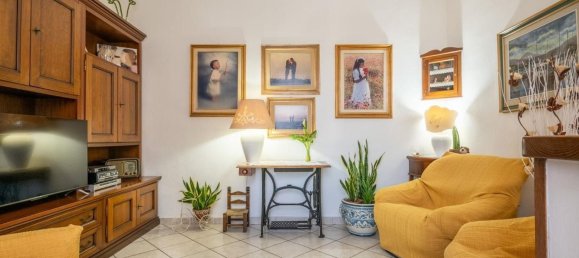 4 bedrooms Apartment in Pisa, Italy No. 318599 2