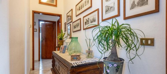 4 bedrooms Apartment in Pisa, Italy No. 318599 9