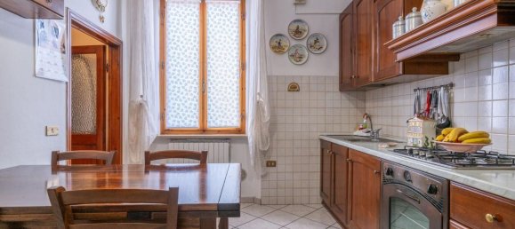 4 bedrooms Apartment in Pisa, Italy No. 318599 8