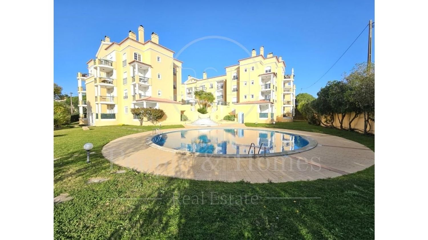 2 غرف نوم شقة في Cascais, Portugal رقم 106550