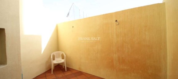 3 Schlafzimmer Stadthaus in Paola, Malta, Nr. 8047 7