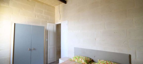 3 Schlafzimmer Stadthaus in Paola, Malta, Nr. 8047 3