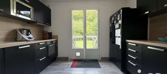 5 bedrooms House in Le Chatelet-en-Brie, France No. 286765 7