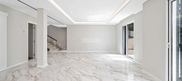 4 bedrooms Villa in Funchal, Portugal No. 122594 13