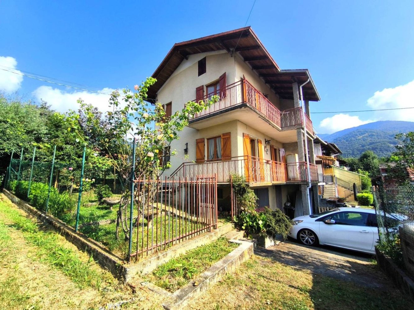 2 غرف نوم فيلا في Corio, Italy رقم 76404