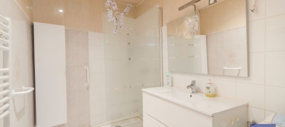 2 Schlafzimmer Wohnung in Les Pavillons-sous-Bois, France, Nr. 125138 9