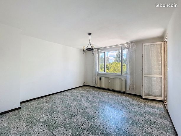 3 Schlafzimmer Wohnung in Manosque, France, Nr. 304159