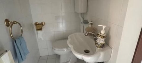 8 Schlafzimmer Haus in Calci, Italy, Nr. 337912 7