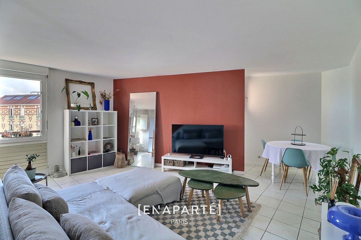 2 غرف نوم شقة في Puteaux, France رقم 138078