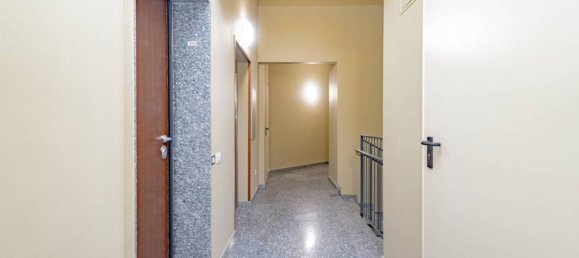 3غرفة شقة في Rozzano, Italy رقم 29738 93