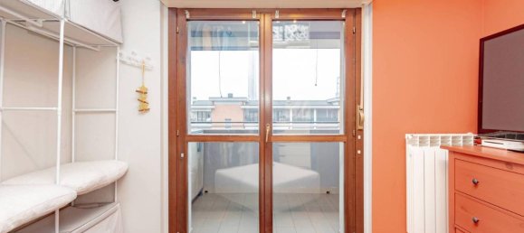 3غرفة شقة في Rozzano, Italy رقم 29738 107