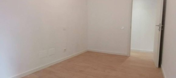 2 rooms Apartment in Rome, Italy No. 28835 9