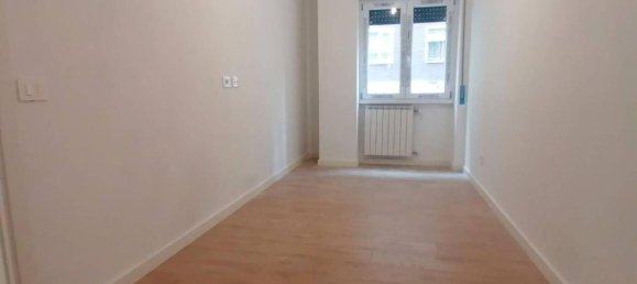 2 rooms Apartment in Rome, Italy No. 28835 10