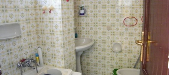 Квартира с 4 спальнями в Вико нель Лацио, Италия № 115604 10