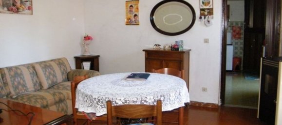 Квартира с 4 спальнями в Вико нель Лацио, Италия № 115604 4