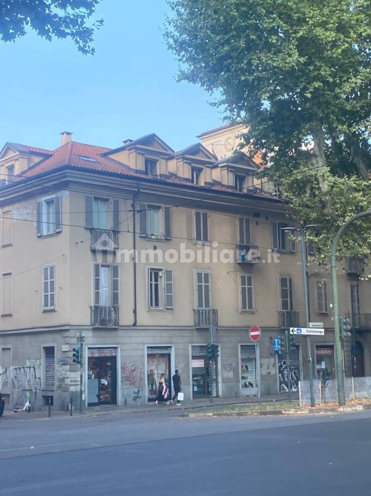 1 bedroom Apartment in Turin, Italy No. 302917