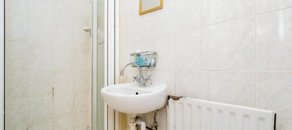 3 Schlafzimmer Haus in Manor Park, United Kingdom, Nr. 11418 16