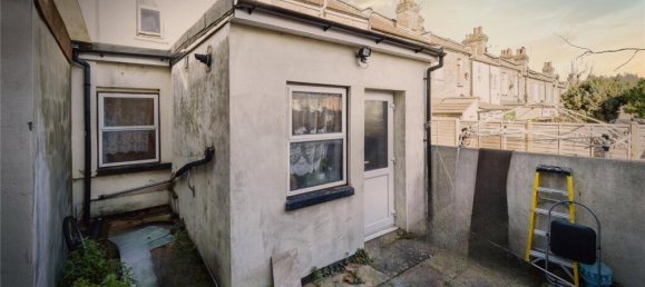 3 Schlafzimmer Haus in Manor Park, United Kingdom, Nr. 11418 19