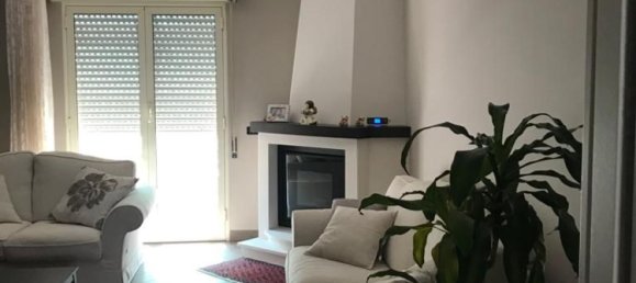 5-salle Appartement à Bagheria, Italy No. 255501 14