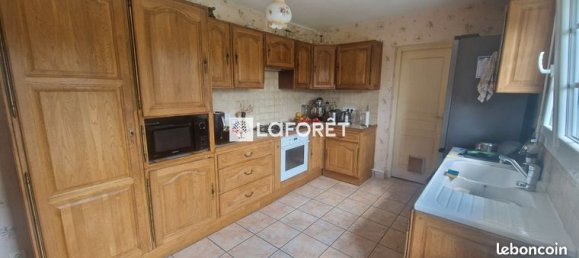 4 bedrooms House in Arc-et-Senans, France No. 358674 3