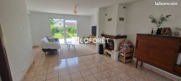 4 bedrooms House in Arc-et-Senans, France No. 358674 4