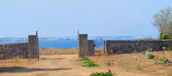 5 bedrooms House in Galatone, Italy No. 311022 23