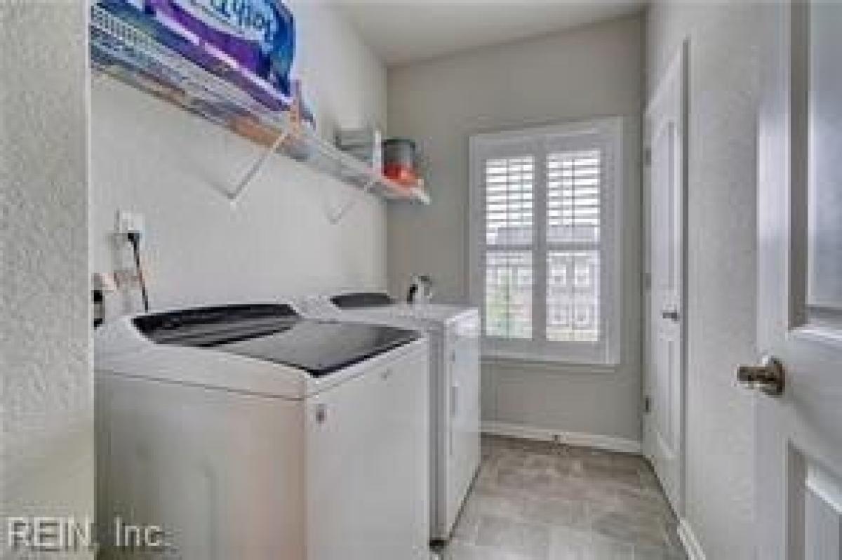 4 bedrooms House in Chesapeake, USA No. 382761