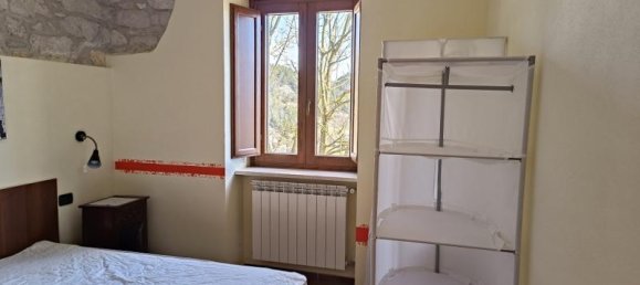 9-salle Maison à Carovilli, Italy No. 19273 14