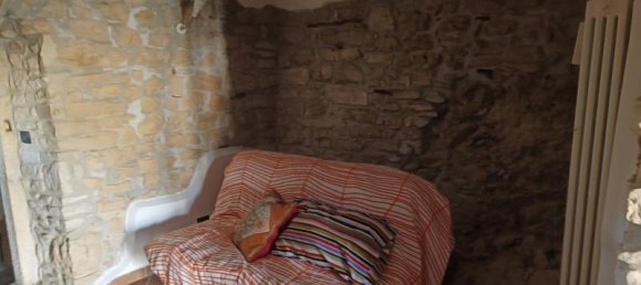 9-salle Maison à Carovilli, Italy No. 19273 20