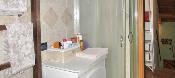 4 bedrooms Apartment in Corna Imagna, Italy No. 361129 9