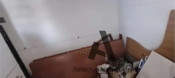 4 rooms Apartment in Rome, Italy No. 201470 18