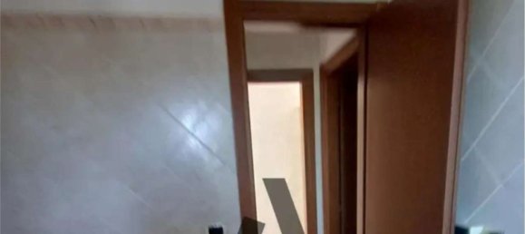 4 rooms Apartment in Rome, Italy No. 201470 11