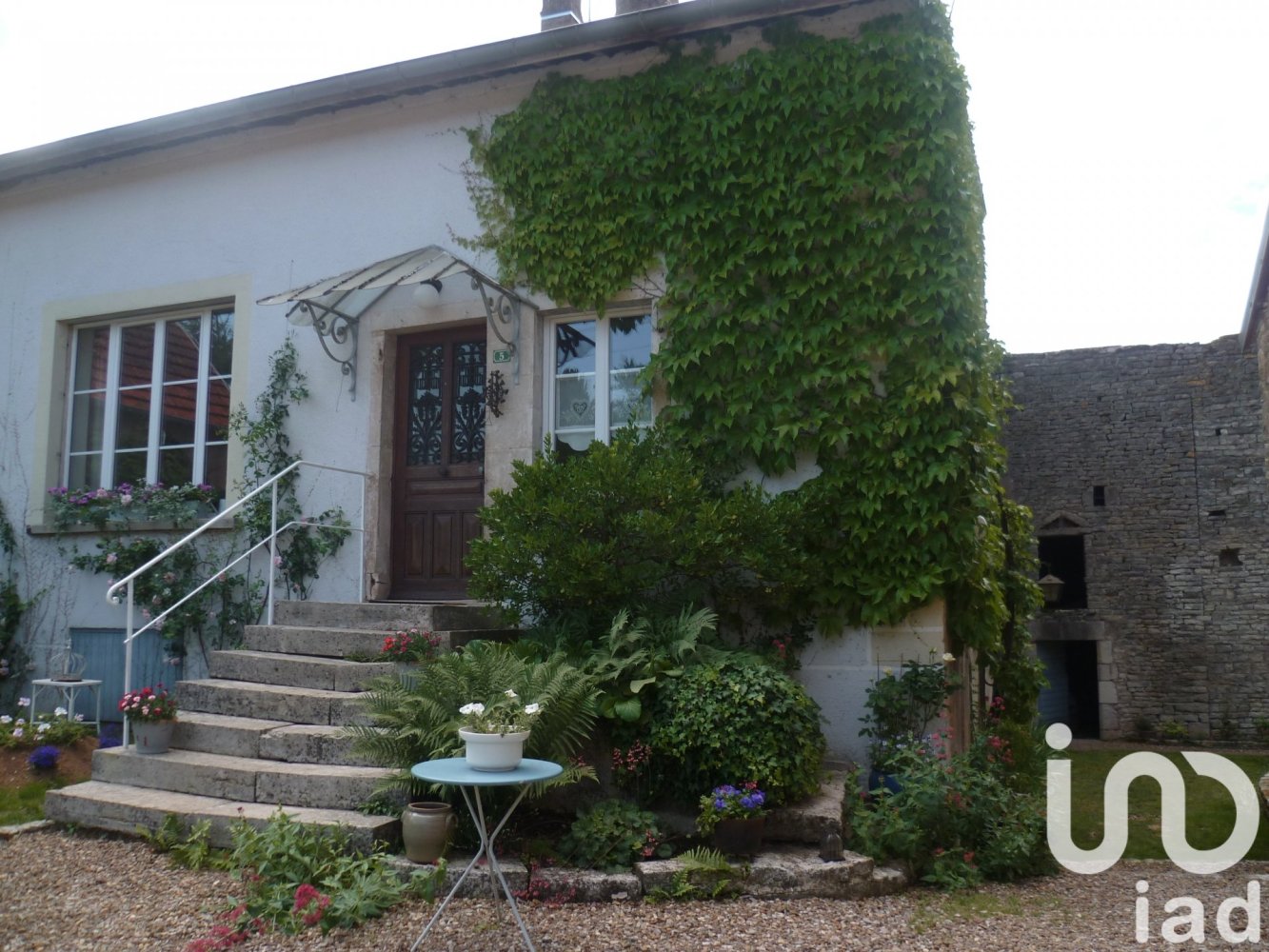 Casa T3 em Malans, France N.º 196471