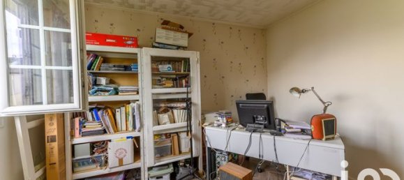 Casa de 4 dormitorios en Goussainville, France No. 354070 14