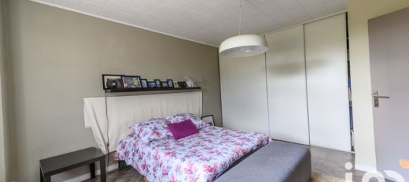 Casa de 4 dormitorios en Goussainville, France No. 354070 10