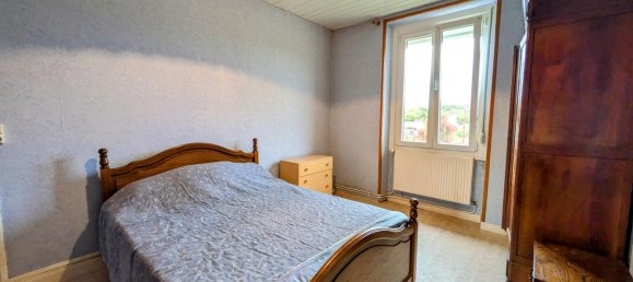 Casa de 4 dormitorios en Givet, France No. 222504 8