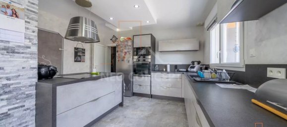 3 Schlafzimmer Haus in Dalhunden, France, Nr. 254371 6