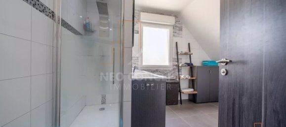 3 Schlafzimmer Haus in Dalhunden, France, Nr. 254371 11