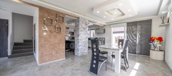 3 Schlafzimmer Haus in Dalhunden, France, Nr. 254371 4